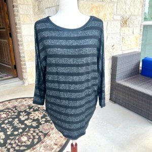 Mix by 41 Hawthorn Black Gray Striped Tunic Top Sz M